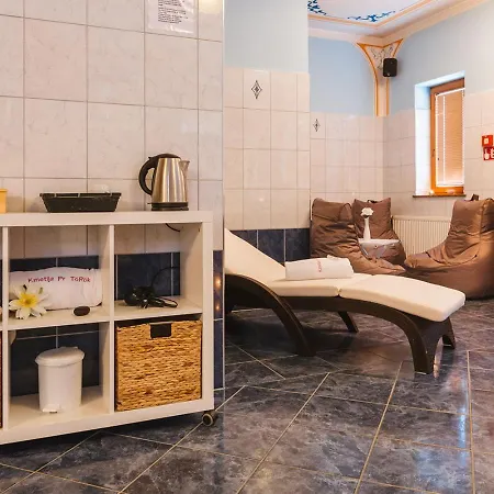 Toeroek Rooms, Bistro & Wellness Lesce (Upper Carniola)