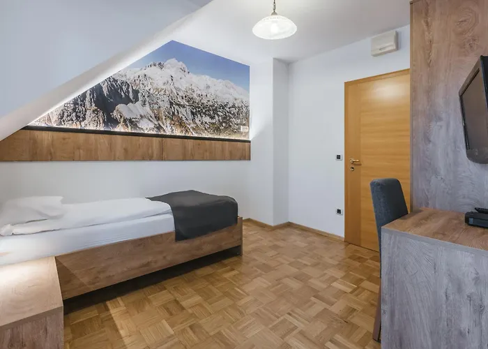 Toeroek Rooms, Bistro & Wellness Konukevi