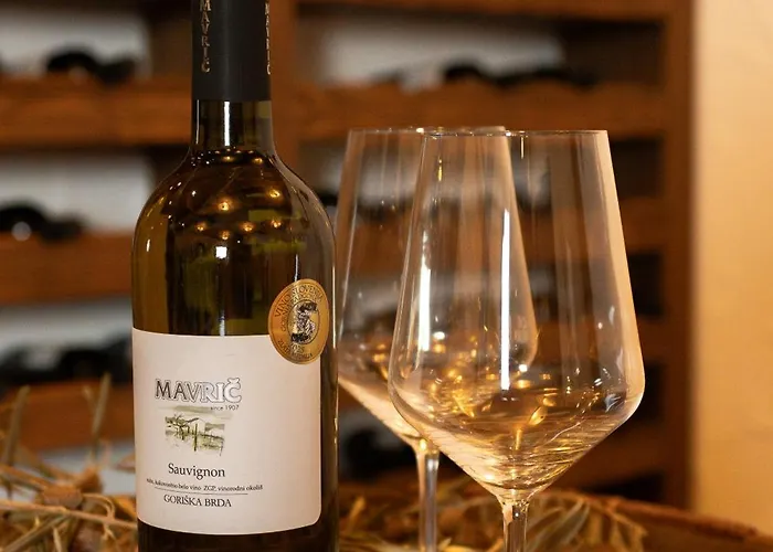 Toeroek Rooms, Bistro & Wellness 4*