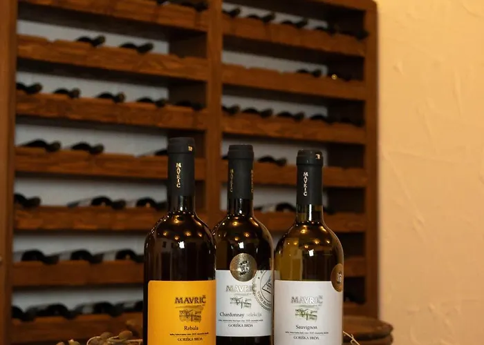 Gasthof Toeroek Rooms, Bistro & Wellness 4*