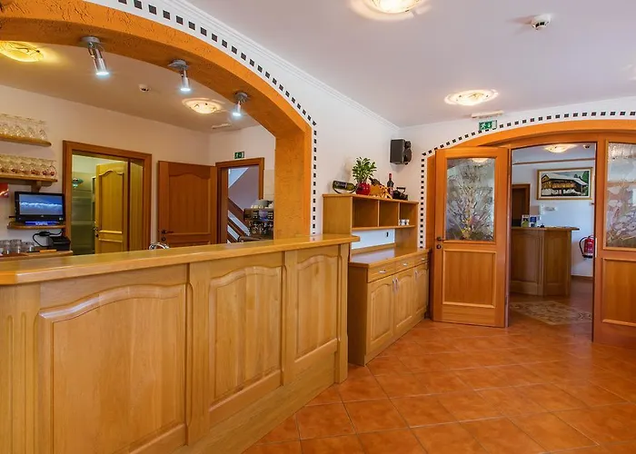 Toeroek Rooms, Bistro & Wellness 4* Lesce (Upper Carniola)